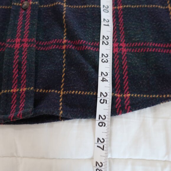 Faherty Navy and Pink Plaid Button Down Shirt - Picture 7 of 9